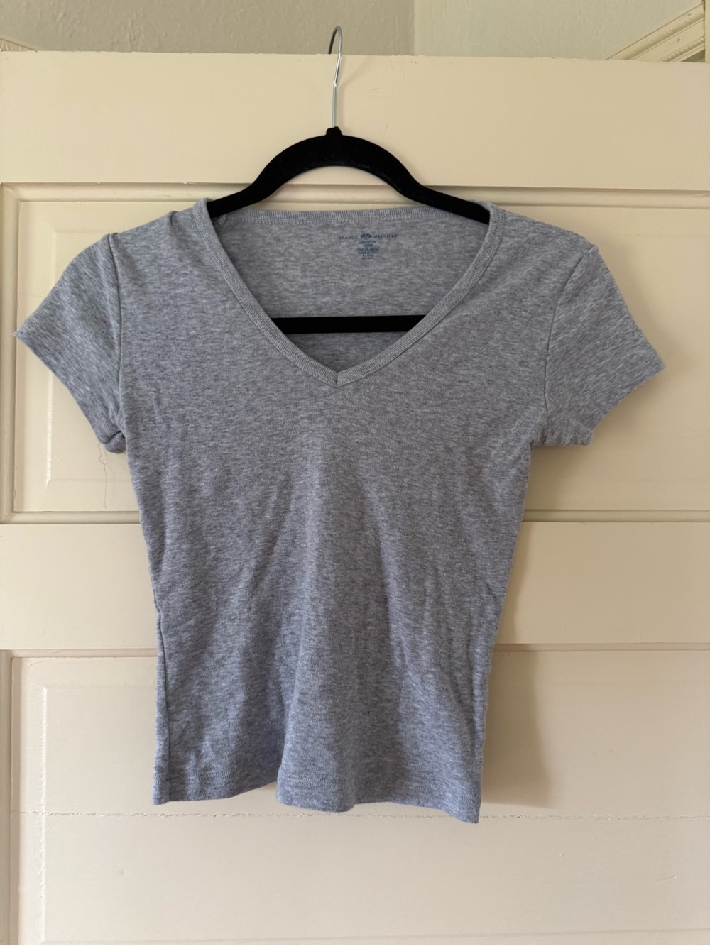 Women's Classic V-Neck Tee in Heather Gray